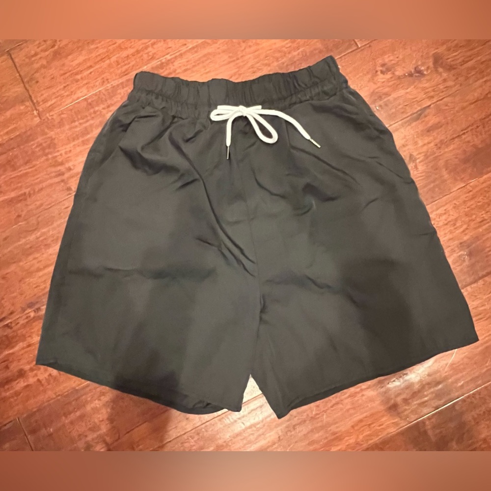 Romwe men’s athletic shorts